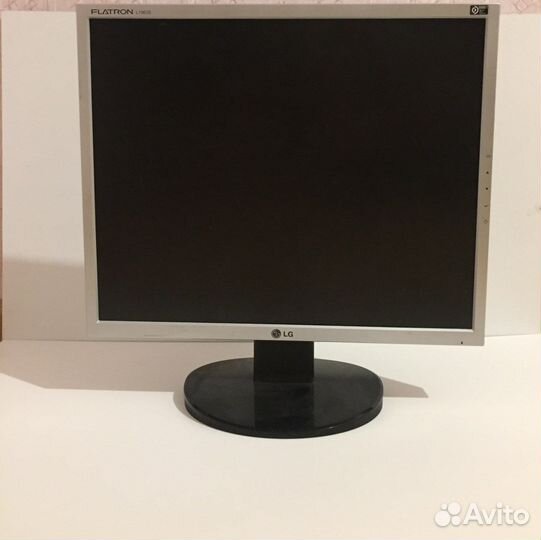 Монитор LG