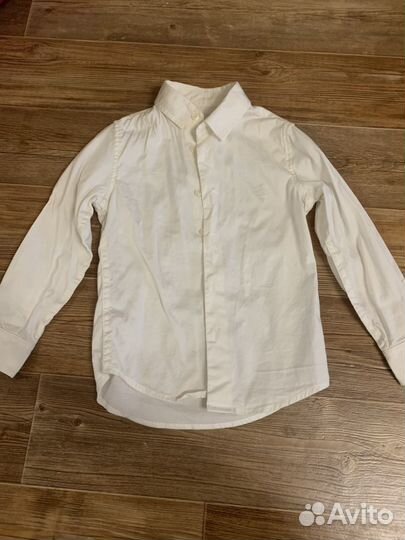 Рубашка белая приталенная