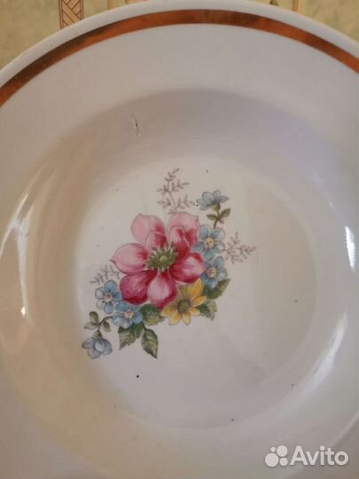 Тарелки и бидон молочный эмаль СССР