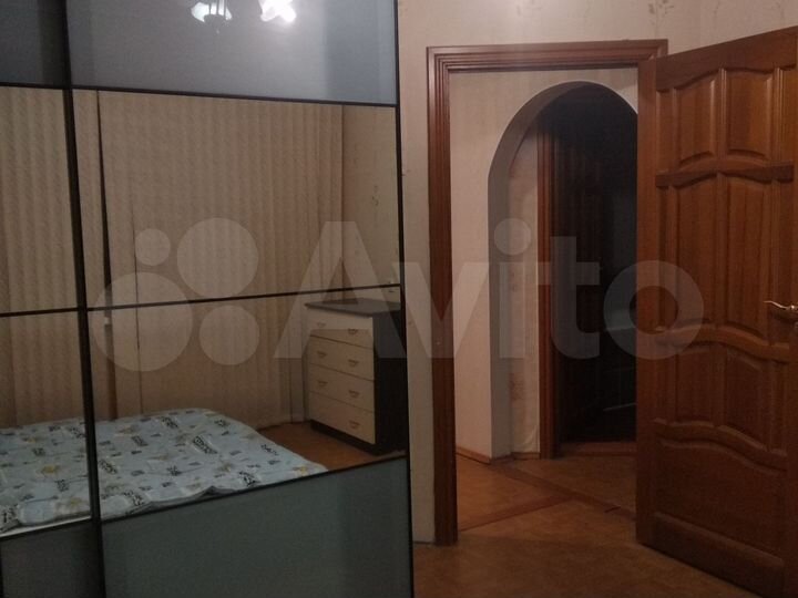 2-к. квартира, 56 м², 9/10 эт.