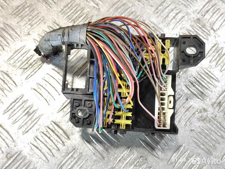 Блок предохранителей салонный Chery Sweet 2003-201