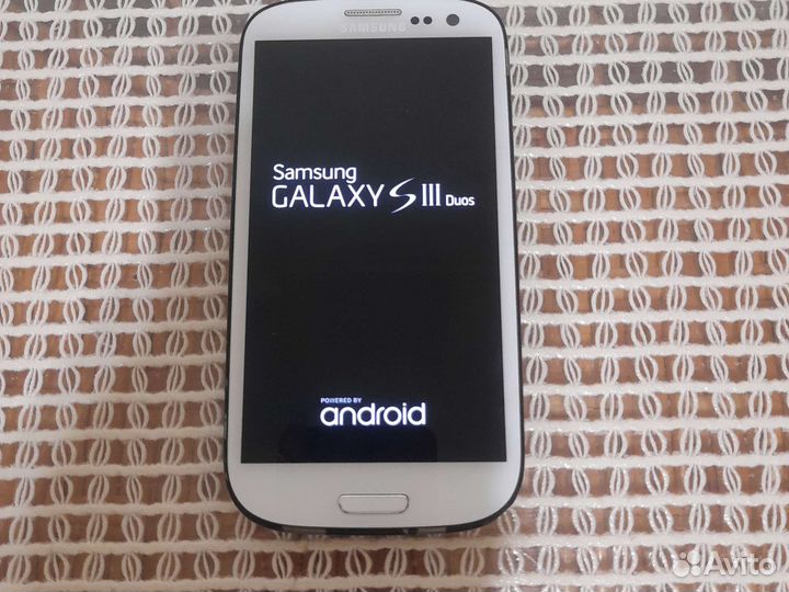 Телефон Samsung
