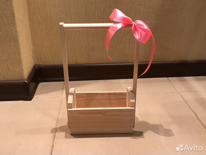 Контейнер деревянный для подарка или хранения