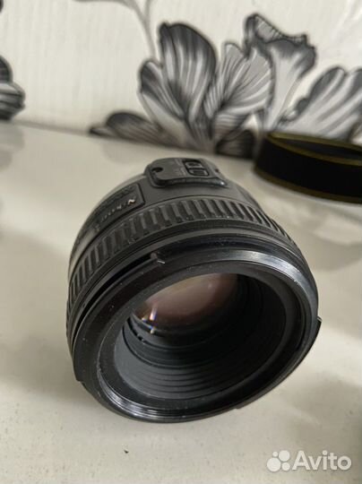 Зеркальный фотоаппарат nikon d3000