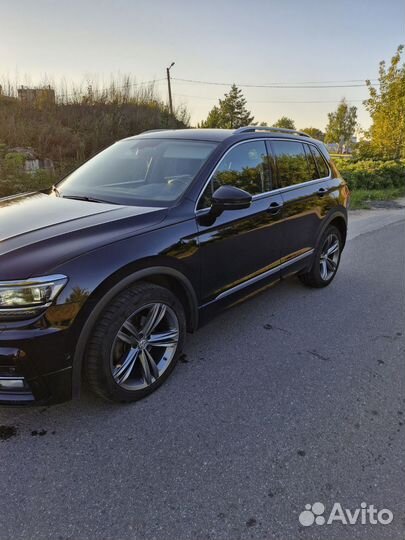 Volkswagen Tiguan 2.0 AMT, 2018, 129 000 км