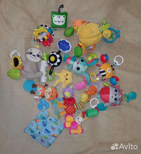 Игрушки пакетом до года