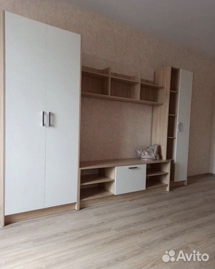 Стенка в гостиную