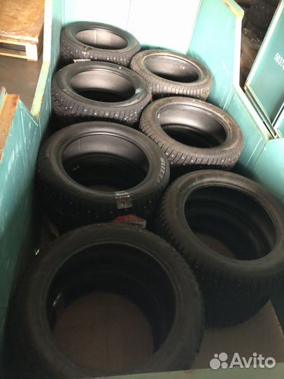 Bridgestone Blizzak Spike-02 195/55 R16 87T