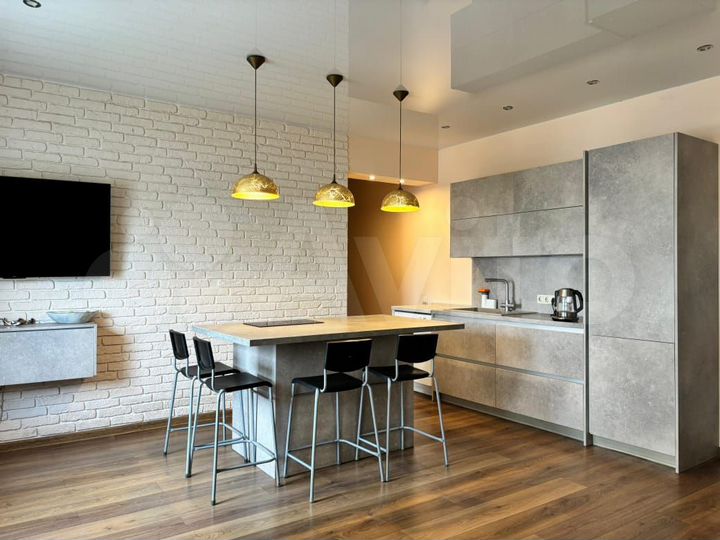 3-к. квартира, 87 м², 7/7 эт.