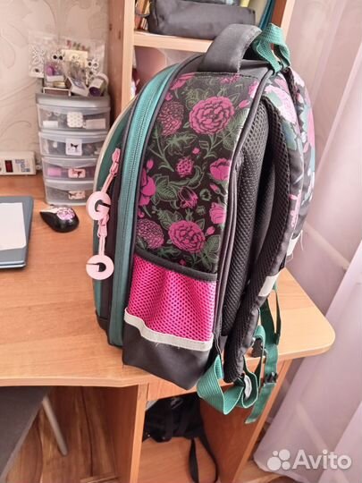 Ранец с ортопедический спинкой для девочки grizzly