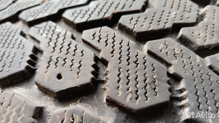 Yokohama Ice Guard F700Z 235/65 R17