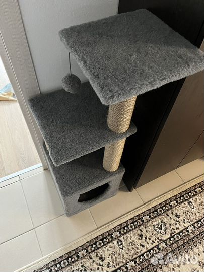 Домик для кошки с когтеточкой