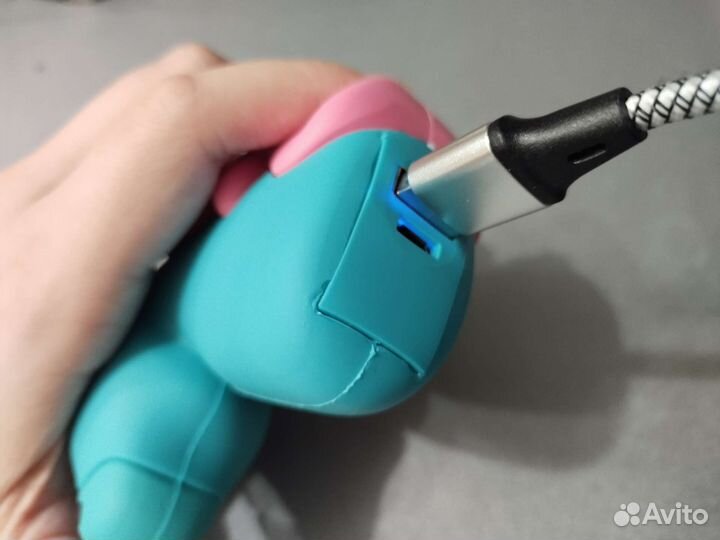 Повербанк (портативный аккумулятор) 