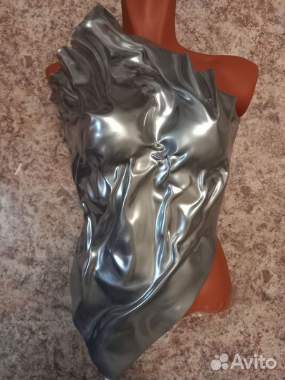 Корсет из пластика