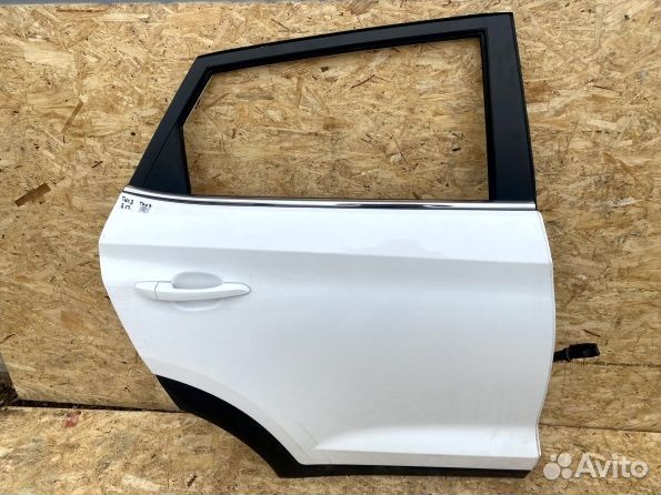 Дверь задняя правая Hyundai Tucson 3