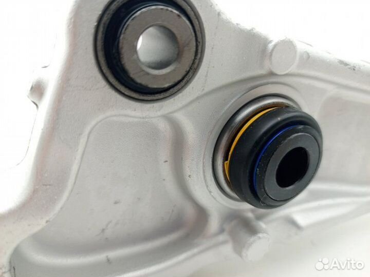 Рычаг подвески нижний передний правый Jaguar Xe