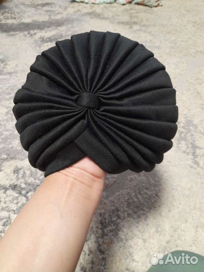 Женская шапка пакетом на осень