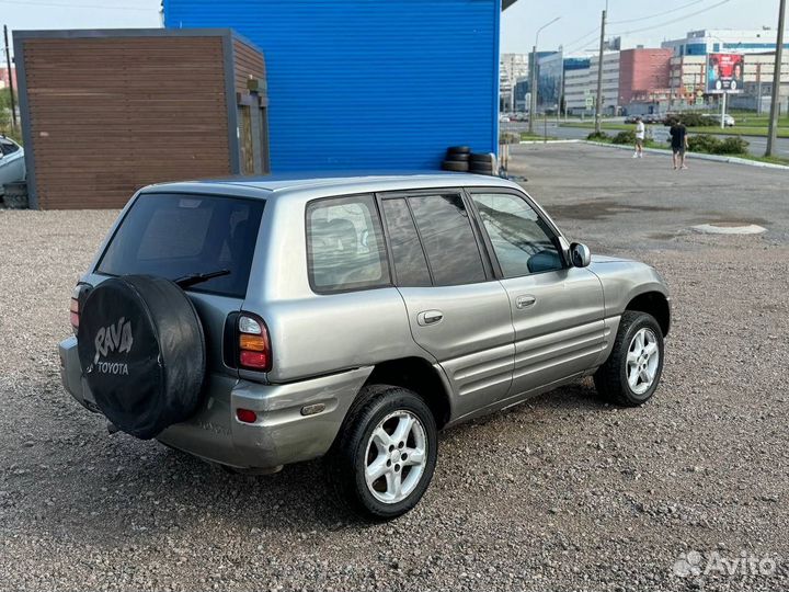 Toyota RAV4 2.0 МТ, 1999, 211 000 км