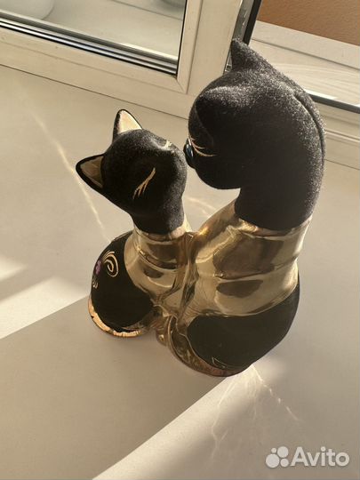 Статуэтка-копилка 