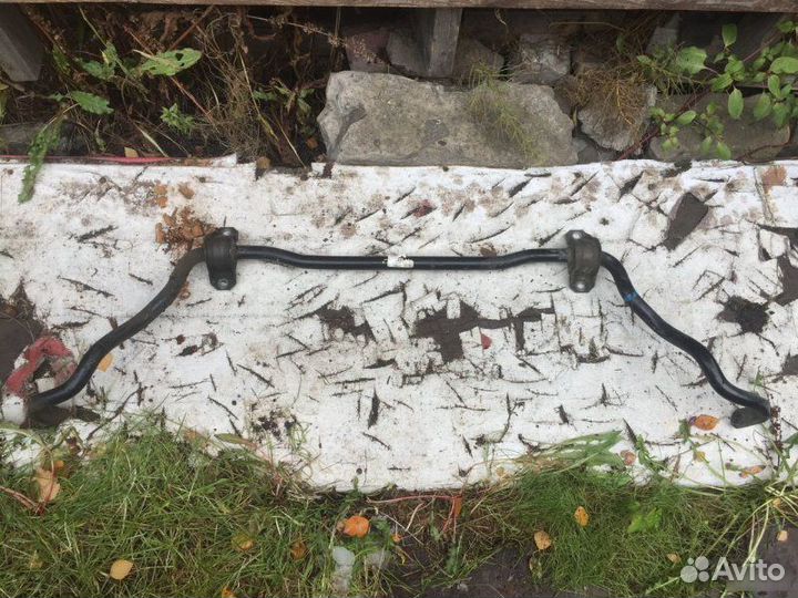 Стабилизатор передний Bmw X5 E70