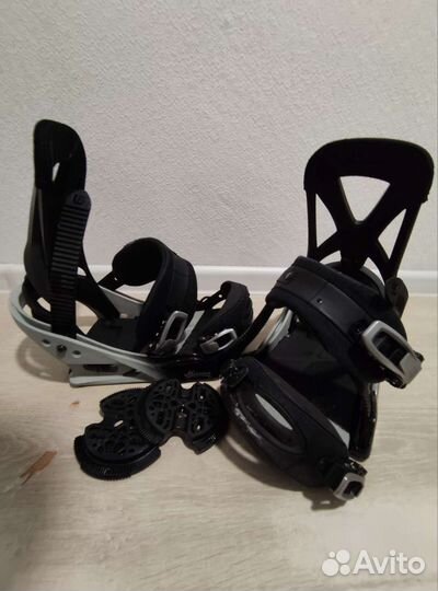 Крепления для сноуборда burton