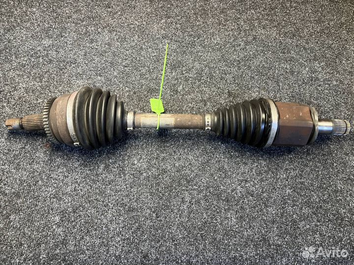 Полуось передняя левая Land Rover рест. LR024151