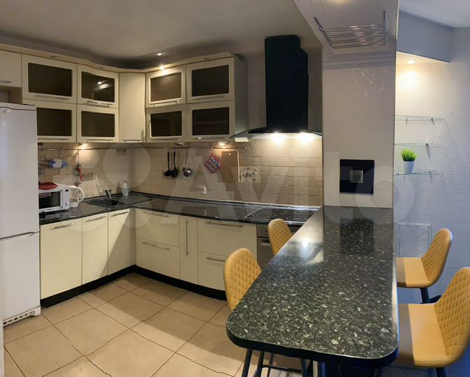 2-к. квартира, 55,3 м², 16/16 эт.