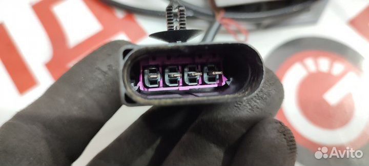 Замок капота Volkswagen Touareg 7LA AXQ 27.04.2006