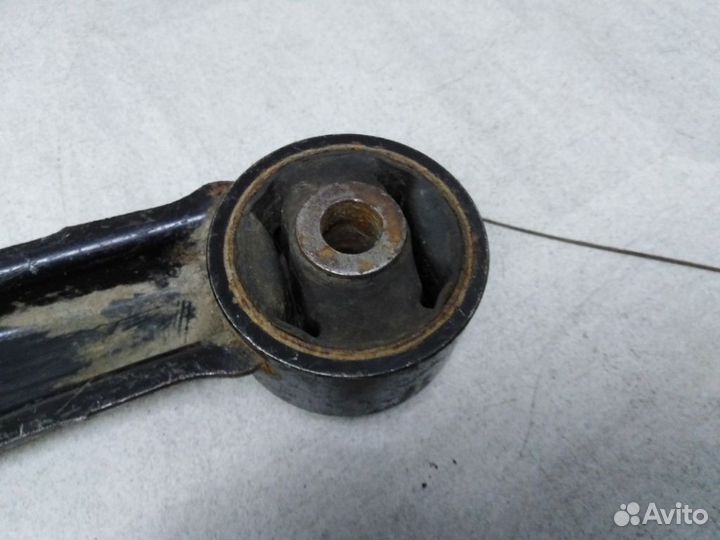 Рычаг задний продольный правый