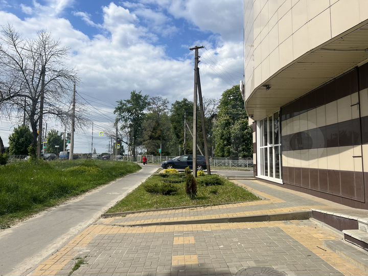 Здание, 308.4 м²