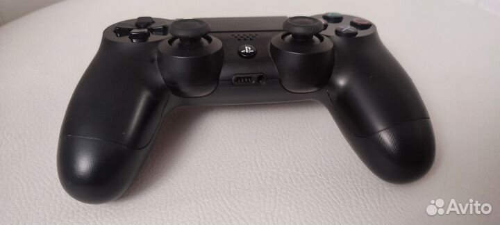 Джойстик ps4 оригинальный