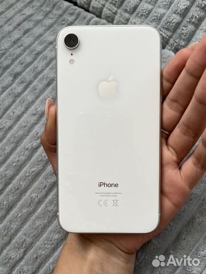 iPhone Xr, 64 ГБ