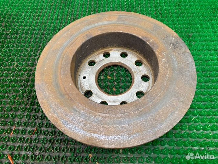 Диск тормозной задний Volkswagen Golf Plus 5 caxa