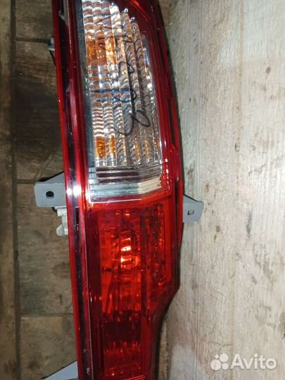 Фонарь задний левый Kia Sportage 3