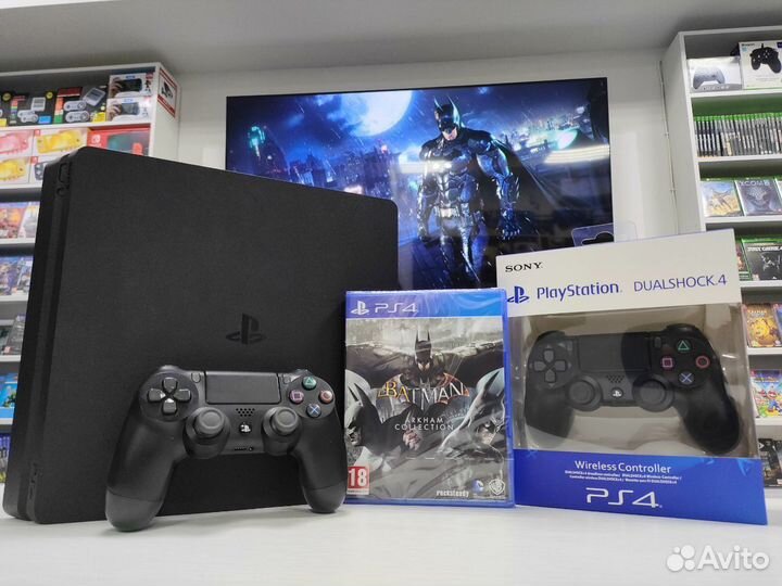 Sony PS4 Slim + 2 геймпада и+ 104 игры