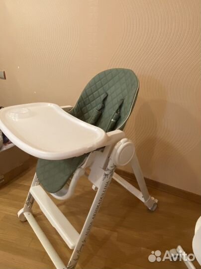 Детский стульчик для кормления happy baby