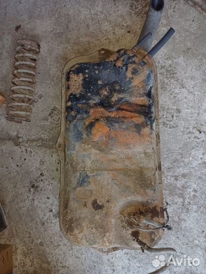 Топливный бак Славута