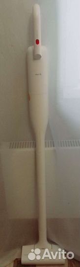 Вертикальный пылесос deerma