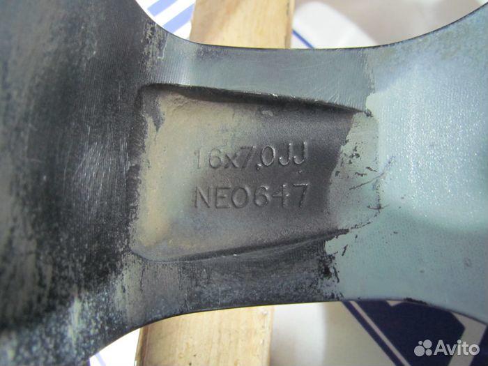 Диски Mitsubishi R16 Литые 6x139.7 J7 C