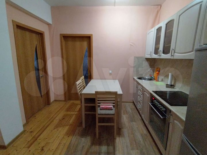 2-к. квартира, 49 м², 11/14 эт.