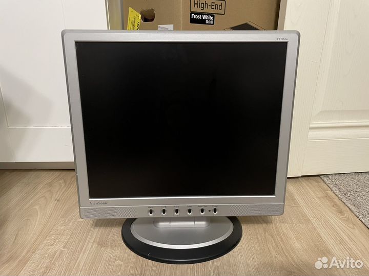 Монитор Viewsonic VE702m