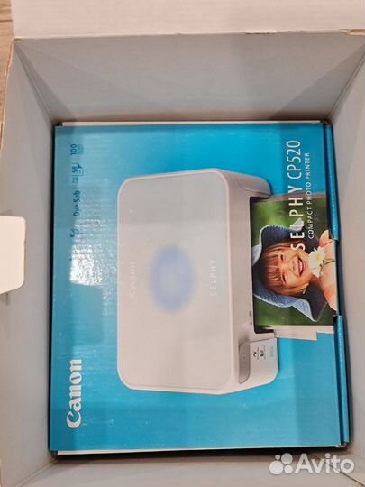 Зеркальный фотоаппарат Canon 400d