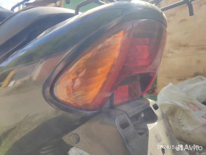 Мотороллер honda DIO