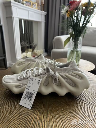 Кроссовки adidas