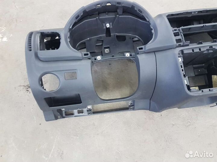 Торпедо Skoda Fabia 2 2007-2010