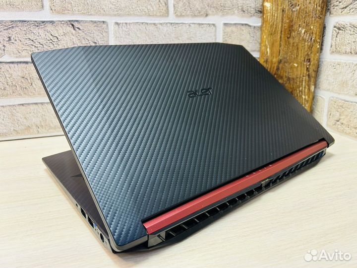 Игровой Acer Nitro 5 Ryzen 5/RX560 4GB/8/SSD+HDD