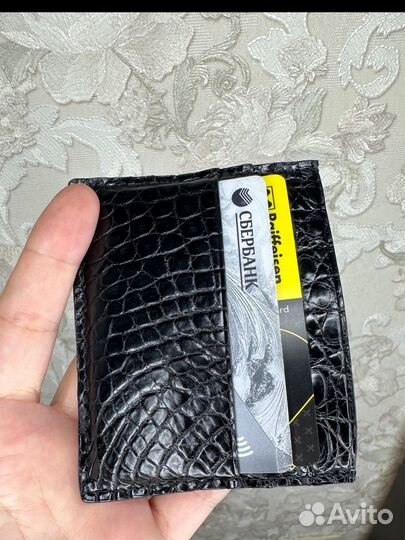 Картхолдер из кожи крокодила