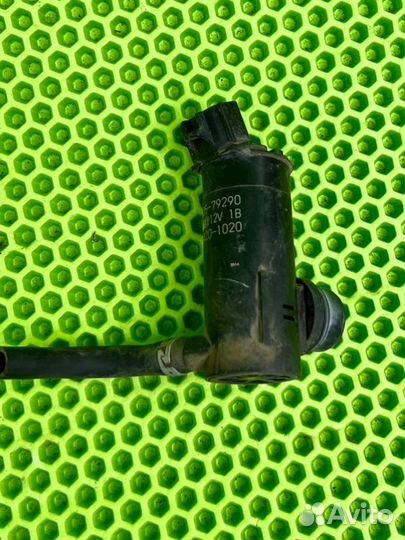 Моторчик омывателя фар Toyota Land Cruiser Prado