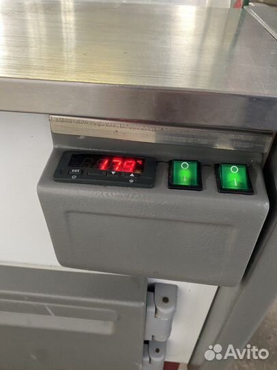 Витрина холодильная cryspi