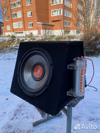 Сабвуфер+ накопитель